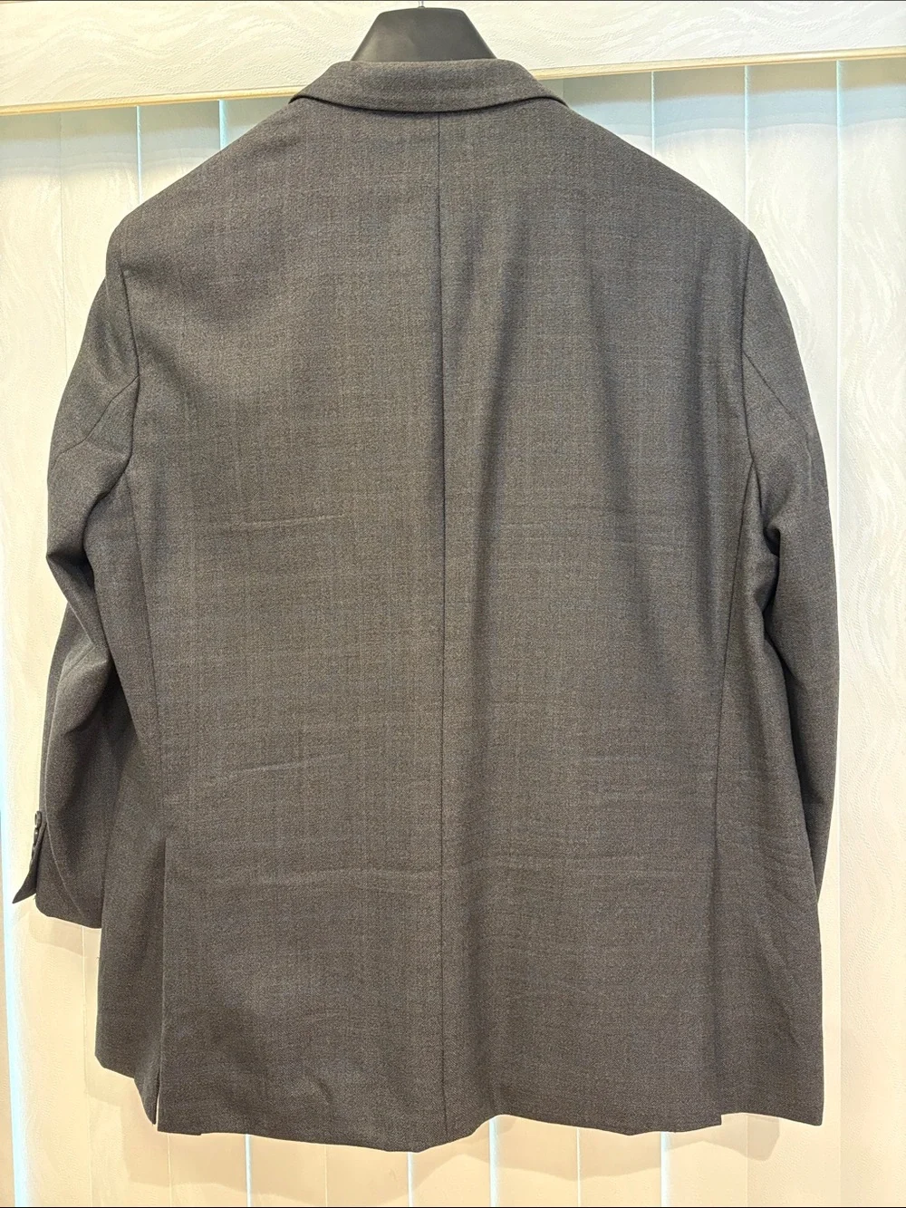 Pronto Uomo Gray Classic Single-Breasted Suit Jacket